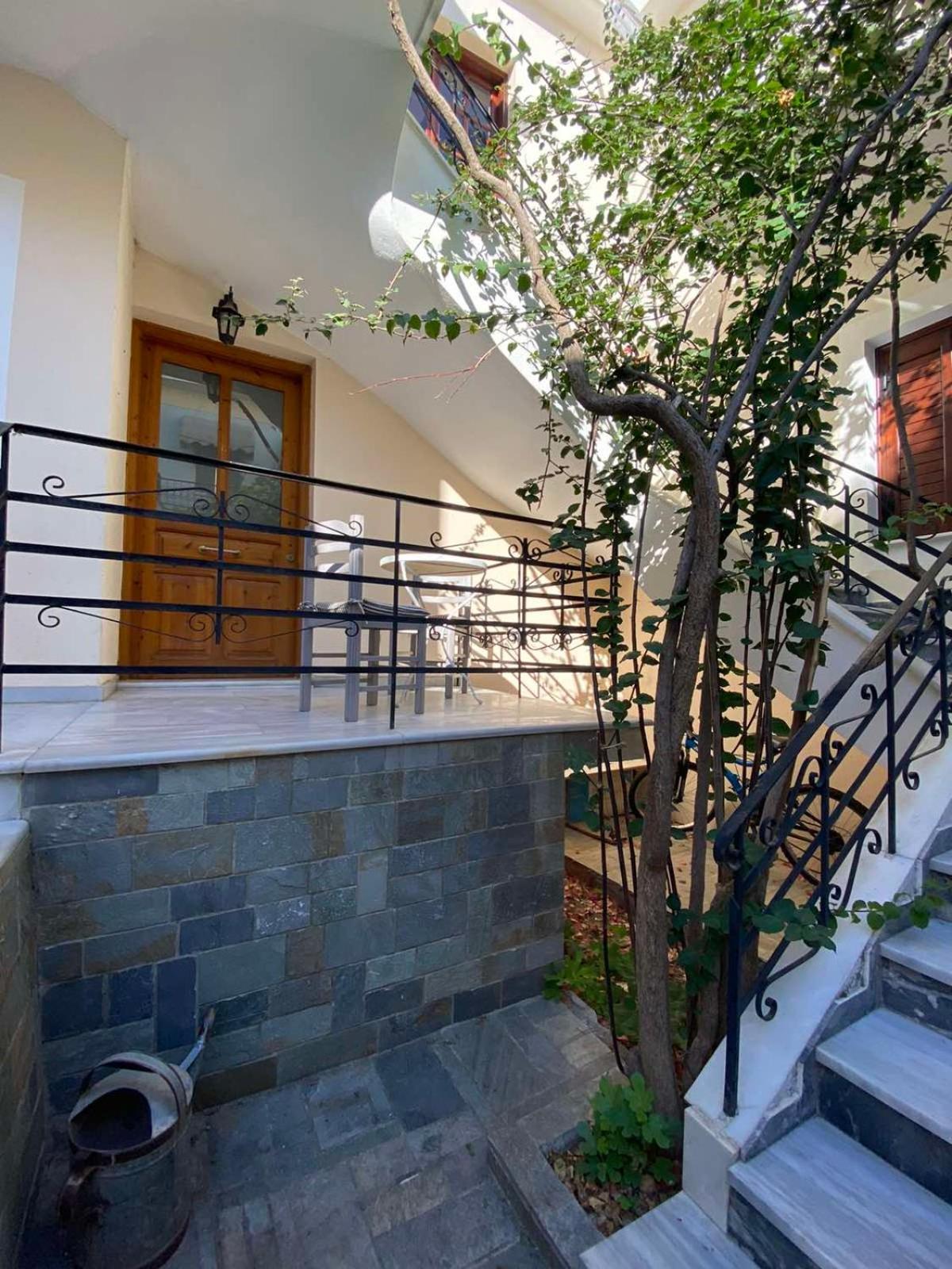 Filoxenia Apartments Mytilíni Exterior foto
